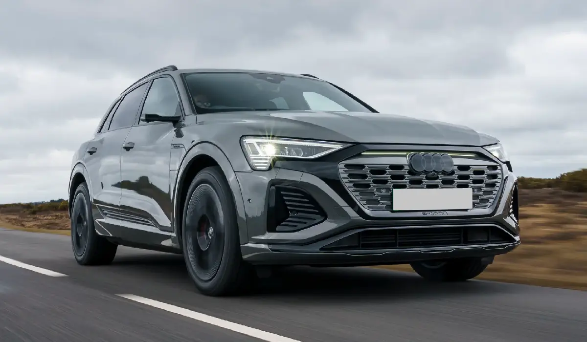 Audi - Q8 e-tron 55 - Luxury Car Rentals - Preowned Luxury Car - Exclusive Concierge Club.webp